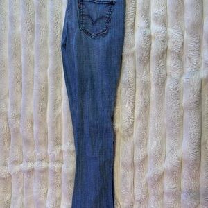 levi jeans size 8M